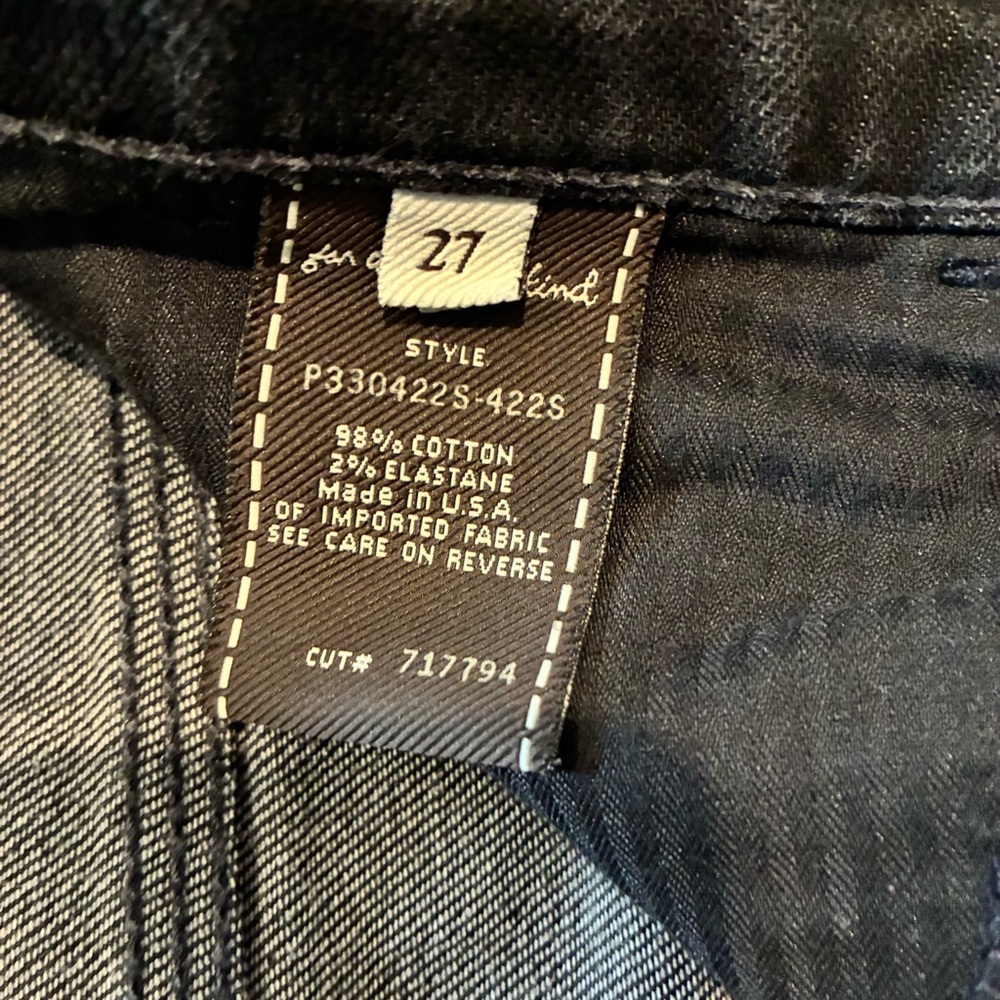 Women’s High-Rise Flared Jeans - Black - Picture 7 of 7